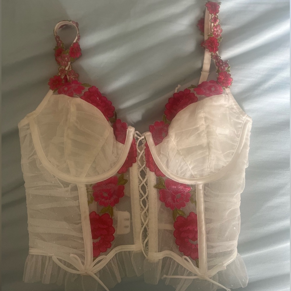 For love and lemons floral corset top